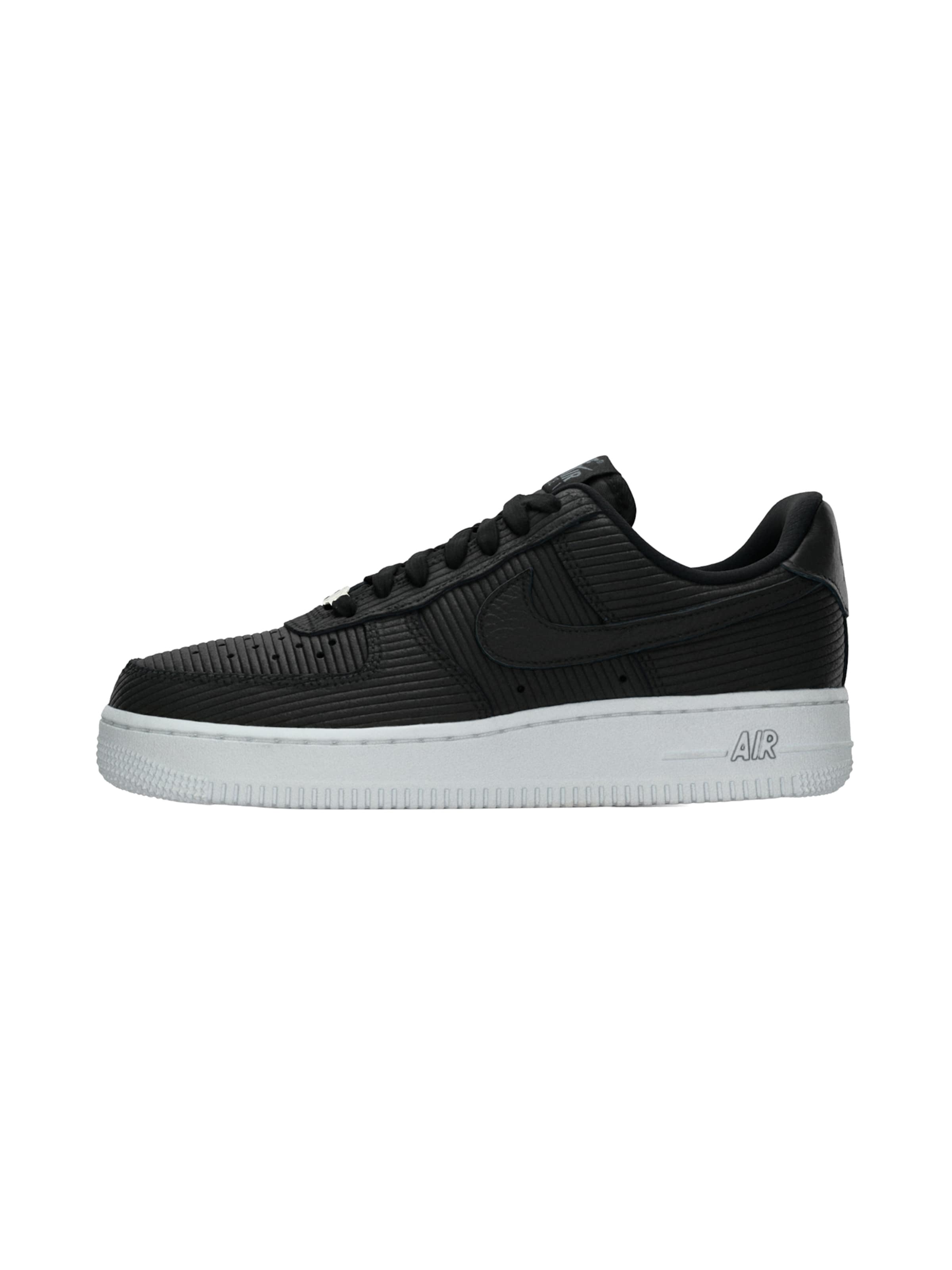 Nike Sportswear Rövid szárú sportcipők &#x27;Air Force 1&#x27; - fekete: elől