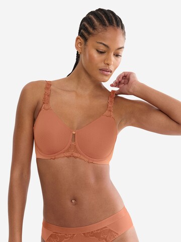 TRIUMPH T-shirt BH 'Florale Wild Azalea Florale' in Oranje: voorkant