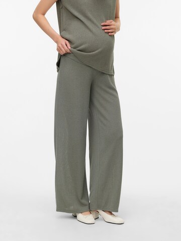 Wide Leg Pantalon MAMALICIOUS en vert : devant