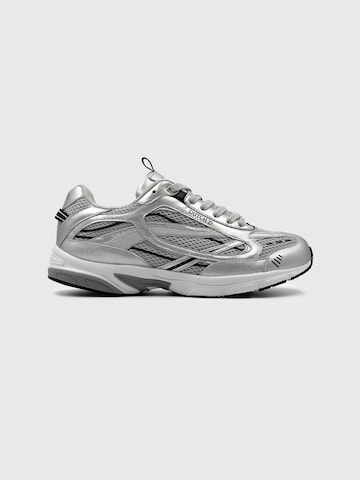 Dutch'D Sneaker low 'Arena (Size runs small, order one size up)'‌ in Silber