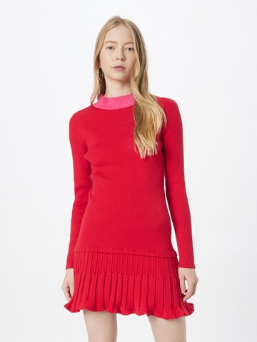 AMY LYNN Knitted dress in Red: front