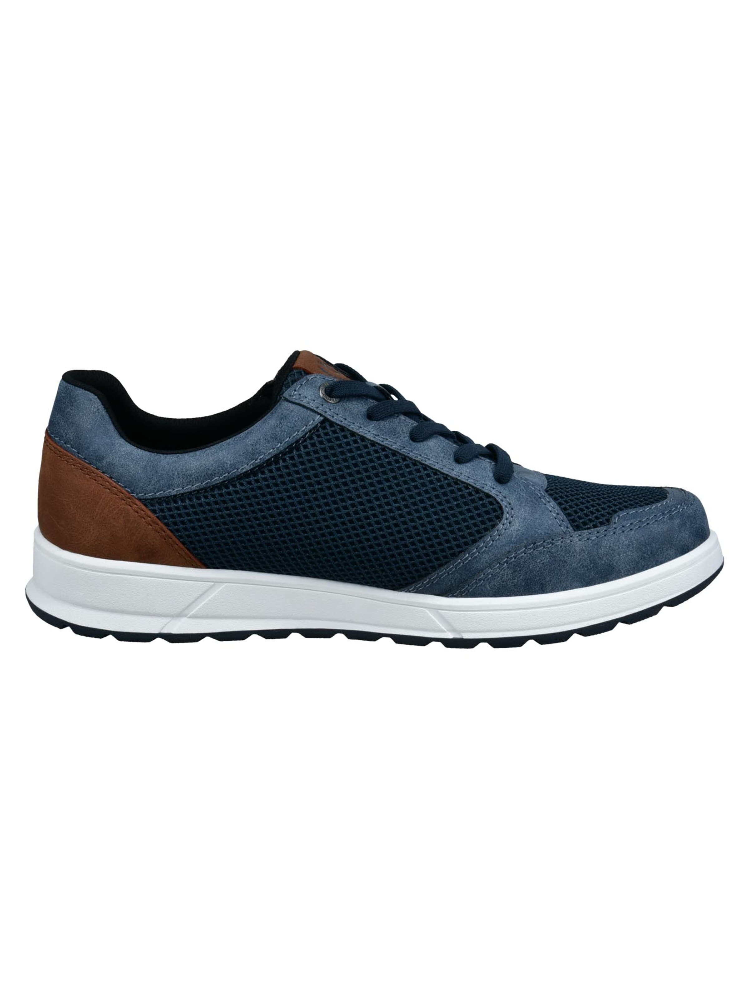 bugatti Sneakers laag 'Basic' in Blauw