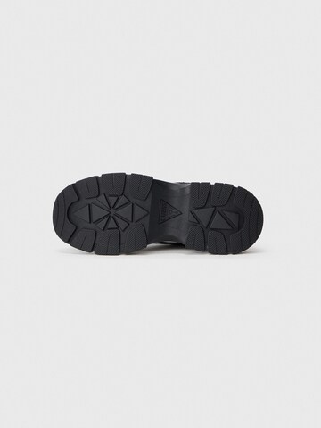 Baskets basses 'BERRETT2' GUESS en noir