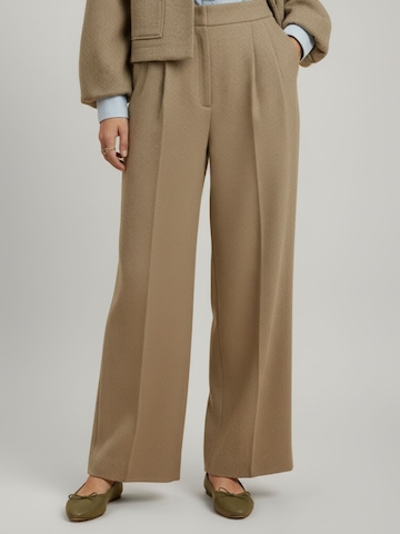 WEARABLE STORIES Wide leg Pleat-Front Pants 'Joy' in Beige