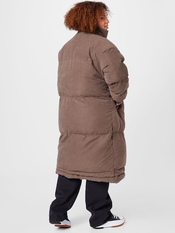 Manteau d’hiver Missguided Plus en marron
