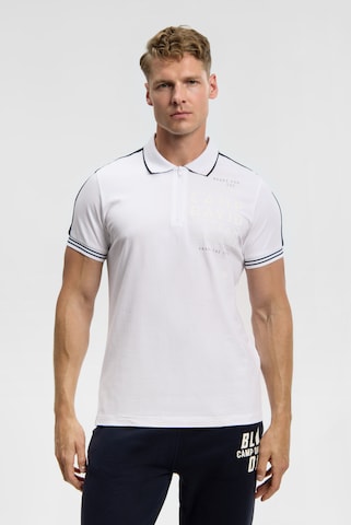 CAMP DAVID Shirt in White: front