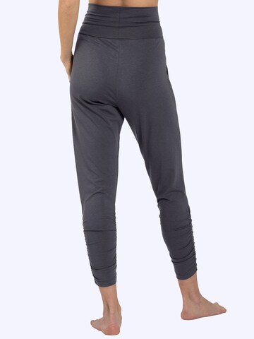 Magadi Regular Workout Pants 'Francis' in Grey