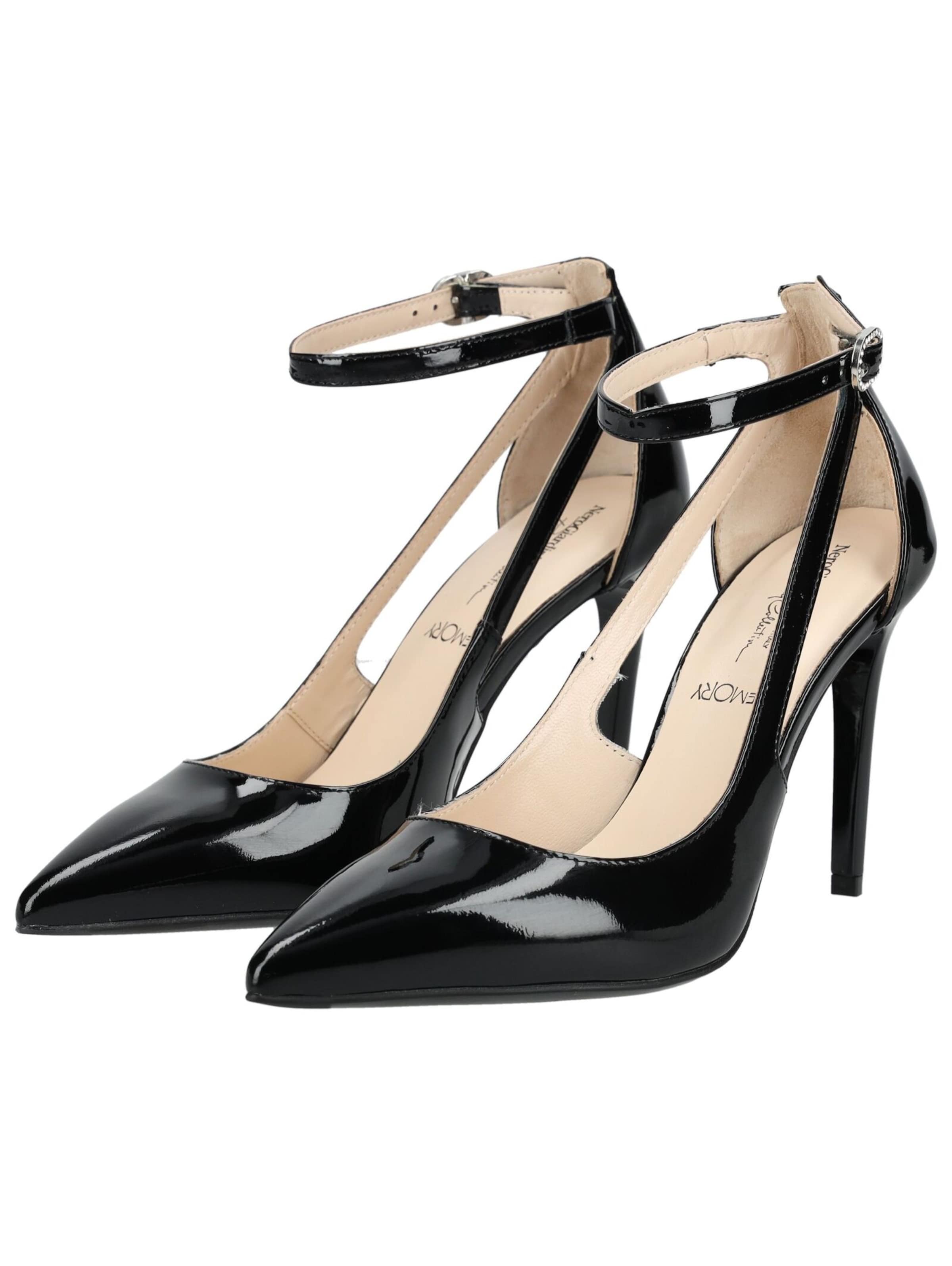 Décolleté di Nero Giardini in nero