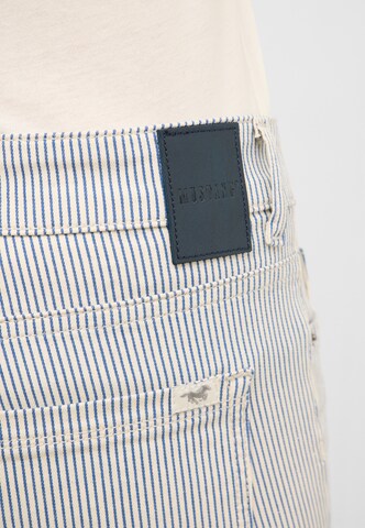 MUSTANG Bootcut Jeans in Weiß