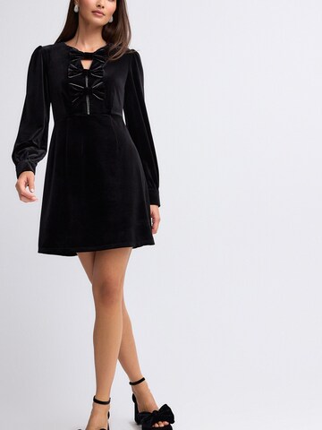 Next - Vestido en negro