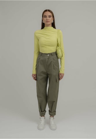 OH APRIL Tapered Hose 'Saara' in Grün