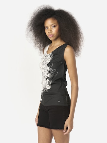 Top di KOROSHI in nero