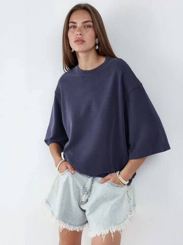 Busem Oversized tričko – modrá