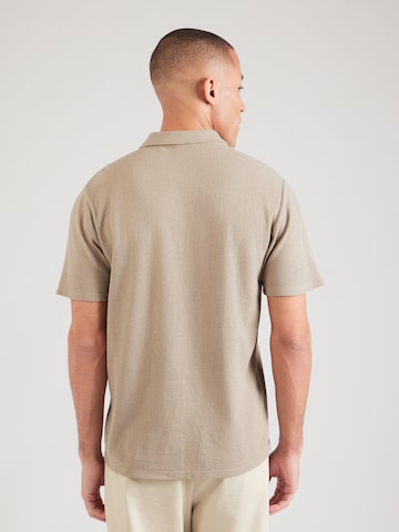 Tricou de la No Excess pe maro: spate