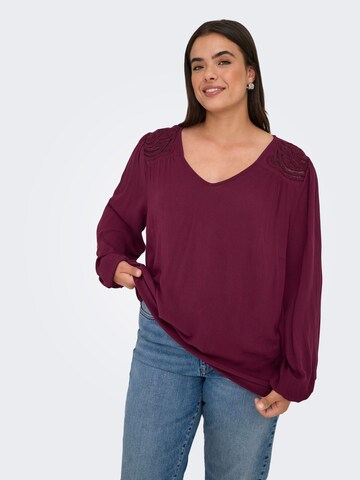 Camicia da donna 'CARSELASI' di ONLY Carmakoma in rosso: frontale