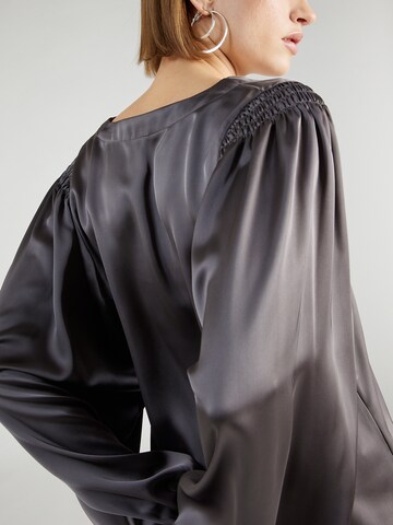 Lindex Blouse 'Olivia' in Grijs