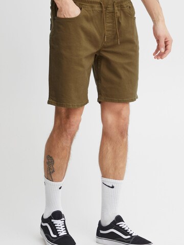 BLEND - Regular Calças em verde