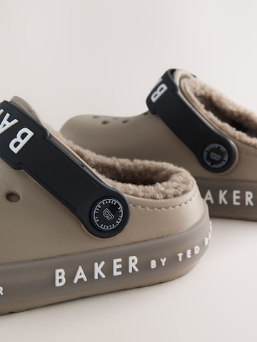 Baker by Ted Baker Открытая обувь в Серый