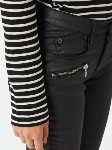 Le Temps Des Cerises Skinny Jeans 'Powerc' in Schwarz