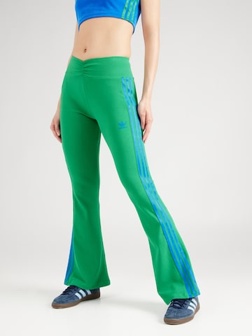 ADIDAS ORIGINALS Flared Leggings in Green: front