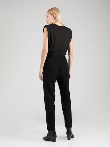 Dorothy Perkins Regular Pleat-front trousers in Black