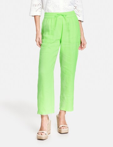 GERRY WEBER Loosefit Broek in Groen: voorkant