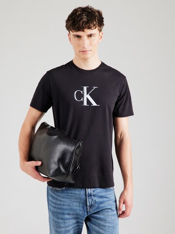 Tricou de la Calvin Klein Jeans pe negru: față