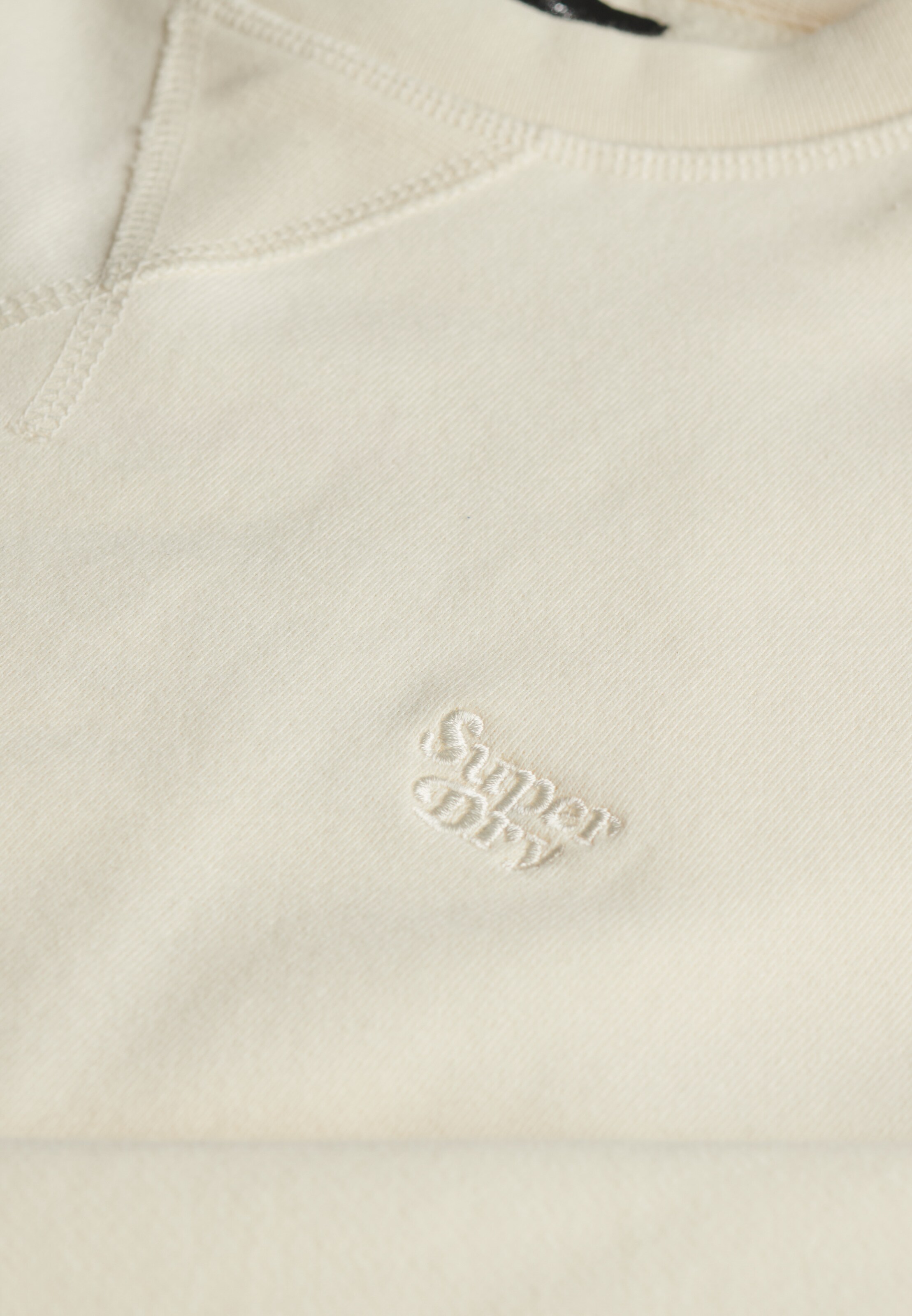 Superdry Sweatshirt 'Studios' in Weiß