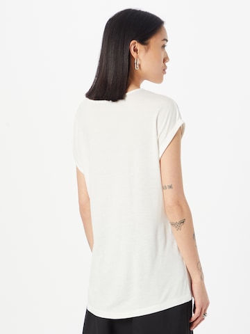 T-shirt 'Fleur' ABOUT YOU en blanc