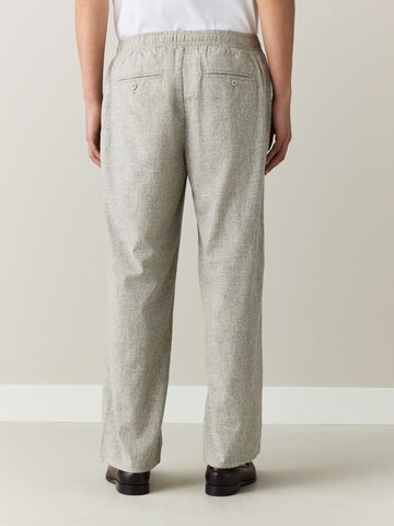 Next Loosefit Hose 'Heritage' in Grau