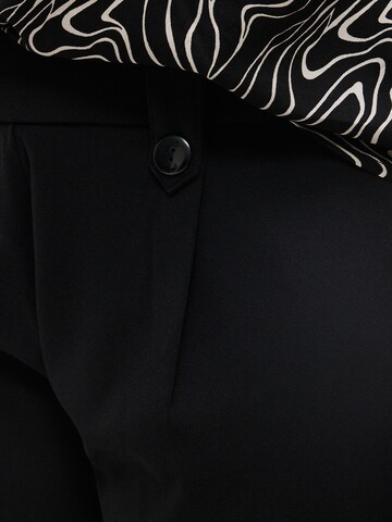 ONLY Carmakoma Regular Pleat-Front Pants 'CARSANIA' in Black