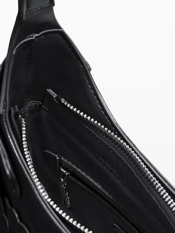 Geantă de umăr de la Desigual pe negru