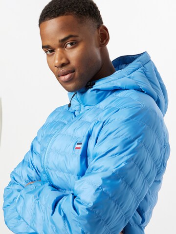LEVI'S ® Демисезонная куртка 'Presidio Pkbl Hooded Jkt' в Синий