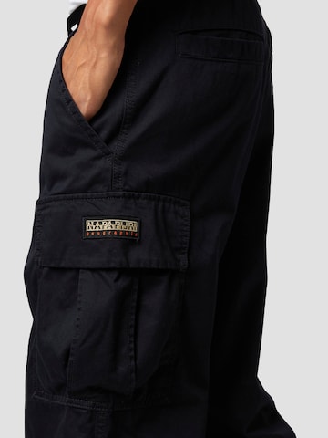 NAPAPIJRI Regular Cargo Pants in Black