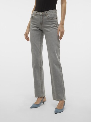 VERO MODA Regular Jeans in Grijs: voorkant