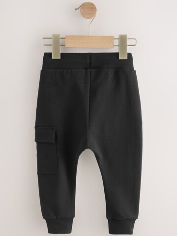 Tapered Pantaloni de la Next pe negru