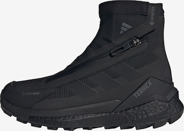ADIDAS TERREX - Botas 'Free Hiker 2' en negro: frente