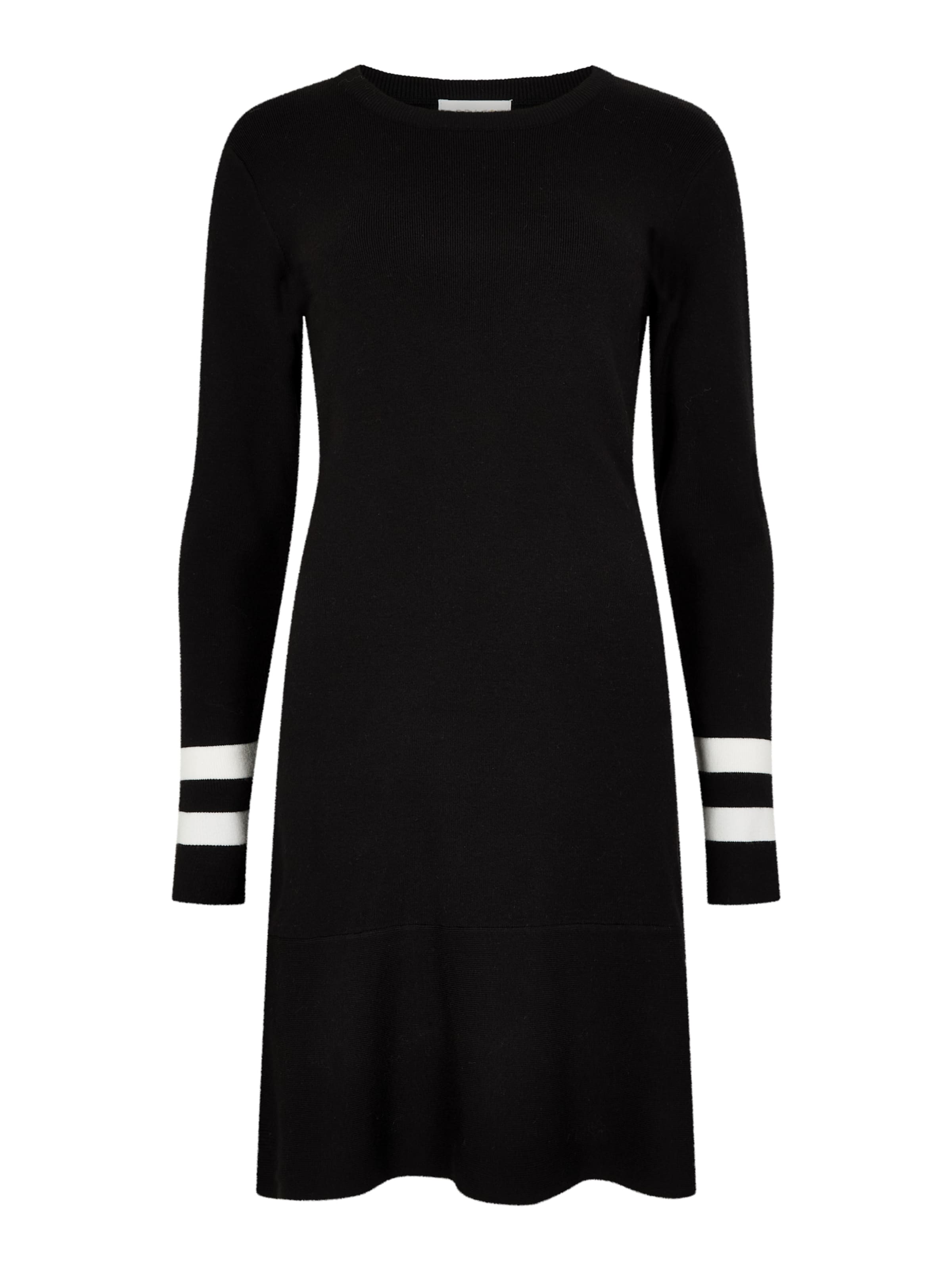 Robe Apricot en noir : devant