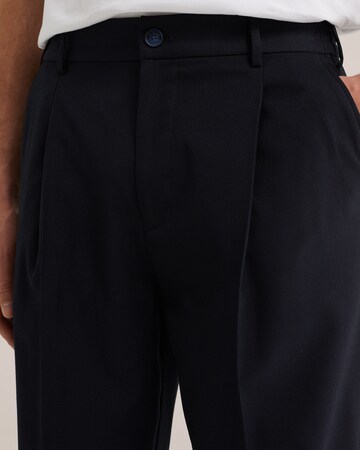 WE Fashion Свободный крой Брюки-чинос в Синий