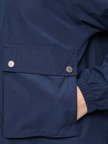 Covered Tussenjas 'Mara' in Blauw