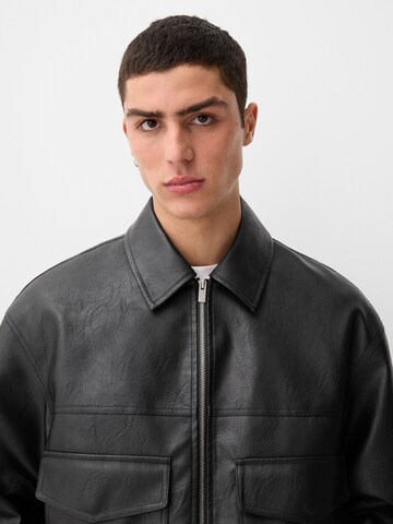 Giacca di mezza stagione di Bershka in nero