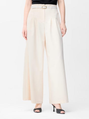 adl Regular Trousers in Beige