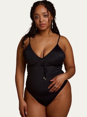 Billie Swim Triangle Swimsuit 'Sardegna One Piece' in Black