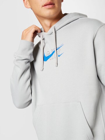 Nike Sportswear Sweatshirt in Grijs