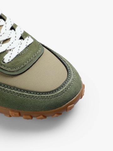Scalpers Sneakers ' ' in Green