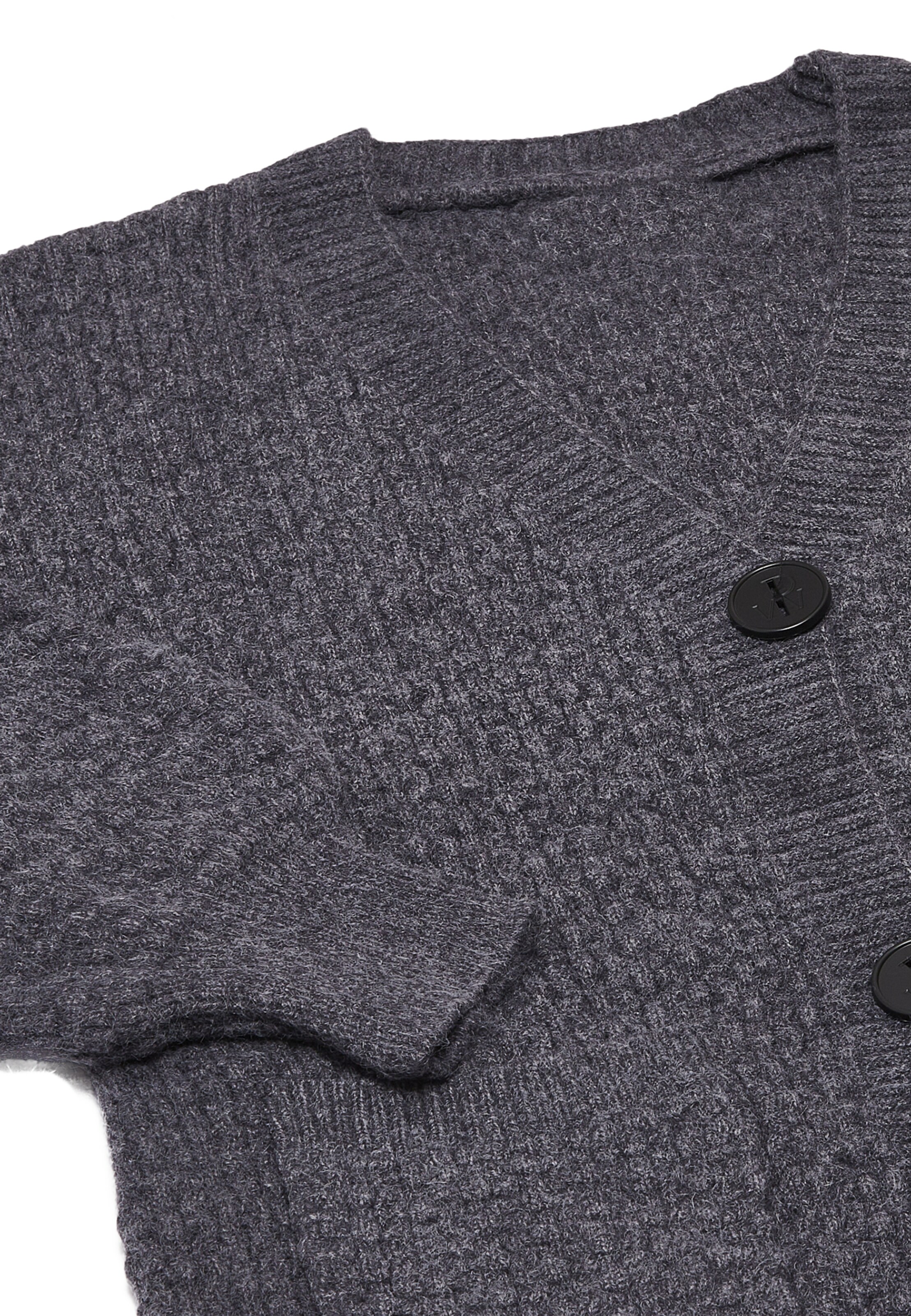 RISA Neuletakki värissä harmaa