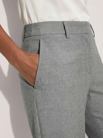 MADELEINE Slimfit Broek in Grijs
