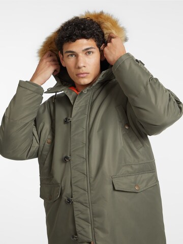 GUESS Parka in Grün