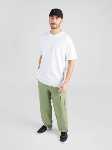 Nike Sportswear Bluser & t-shirts 'Essential' i hvid