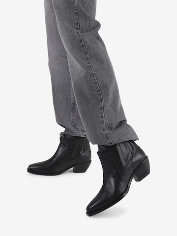 BRONX Booties 'Kay-Si' in Black: front